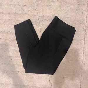 GAP black leggings 7/8